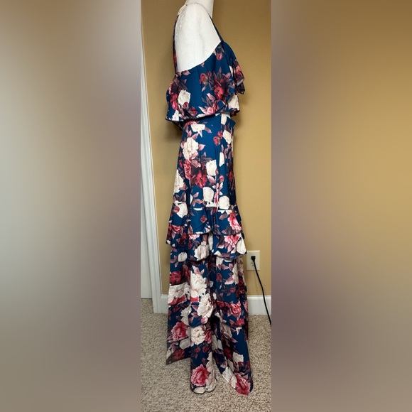 New 2 Piece Floral Ruffle Top And Maxi Skirt Size Med - Picture 4 of 12